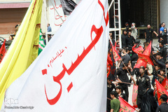 مراسم نخل گردانی در یزد