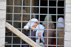 خانه معلمی مدرسه ۷۰۰ دانش‌آموز یمنی شد