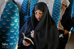 ورود بانوان قرآن پژوه به مشهد مقدس