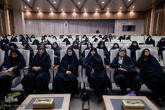 ورود بانوان قرآن پژوه به مشهد مقدس