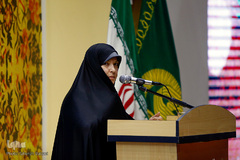 هیمه فرهمند پور در پانزدهمین همایش بین‌المللی بانوان قرآن‌پژوه