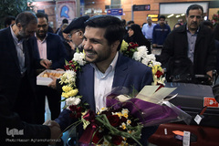 بازگشت محمدحسن موحدی، نفر دوم شانزدهمین دوره مسابقات بین‌المللی قرآن تونس به میهن اسلامی