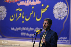 حمید شاه آبادی، معاون صدای سازمان صداوسیما در مراسم بدرقه کاروان قرآنی انقلاب از بارگاه نورانی امام خمینی (ره)