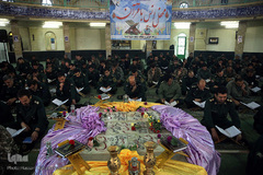 محفل انس با قرآن کاروان قرآنی انقلاب در حسینیه ثارالله پایگاه سوم دریایی سپاه بندر ماهشهر