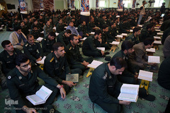 برگزاری محفل انس با قرآن کریم در حسینیه امام خمینی(ره) نیروی دریایی سپاه هرمزگان