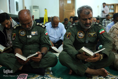 برگزاری محفل انس با قرآن کریم در تیپ تکاوران نیروی دریایی سپاه هرمزگان