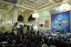 محفل انس با قرآن کاروان قرآنی انقلاب در  امامزاده حسین ابن موسی کاظم(ع) شهرستان طبس