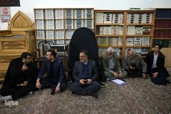 محفل انس با قرآن کاروان قرآنی انقلاب در امامزادگان باقریه(ع) بیرجند