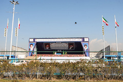 شهر به استقبال سالروز انقلاب
