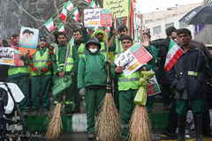 به وقت چهل سالگی؛ تهران، خیابان انقلاب