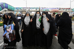 شکوه چهل سالگی/ تهران خیابان آزادی