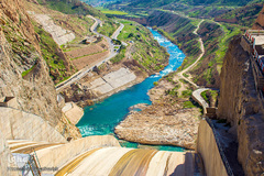 سد خاکی مارون