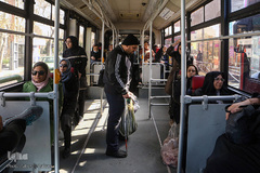 وی می‌گوید: اگر کار مناسب داشتم، زمان بیشتری برای فعالیت‌های قرآنی می‌توانستم بگذارم.