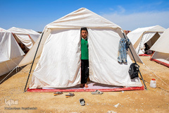 ارمغان شادی برای کودکان سیل‌زده