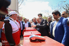 مراسم گلریزان جامعه ورزش برای کمک به مردم سیل زده