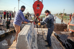 تلاش برای مقابله با سیل در اهواز