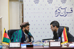 از راست محمد عباسی، داور صوت از ایران و امان الله احمدی، داور تجوید از افغانستان