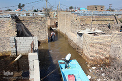 هوفل علی‌آباد گرفتار در سیل