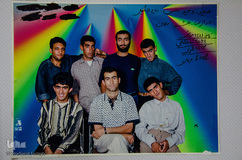 عکس قدیمی یادگاری با برادر بزرگتر "جمشید" و دو نفر از اقوام که در استودیو گرفته شده است.