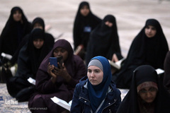 محفل انس با قرآن  شرکت‌کنندگان در مسابقات بین‌المللی قرآن در حرم امام راحل
