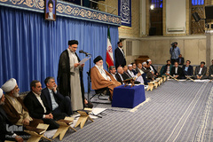 دیدار مسئولین و شرکت کنندگان سی‌وششمین دوره مسابقات بین‌المللی قرآن با رهبر انقلاب