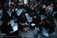 احیاء شب بیست و یکم ماه رمضان در حرم مطهر امام خمینی(ره)