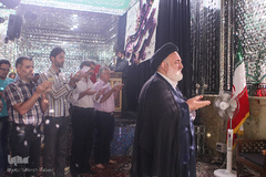 نماز عیدسعید فطر درجوار حرم حضرت امامزاده حسن(ع)