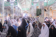 نماز عیدسعید فطر درجوار حرم حضرت امامزاده حسن(ع)