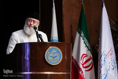 سلمان حسین الندوری از علمای هندوستان  و رییس دانشگاه لکنهو در کنفرانس بین‌المللی «ظرفیت‌های راهبردی آموزه‌های اسلام در تحقق همزیستی مسالمت‌آمیز»
