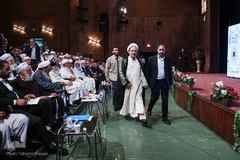 حضور علی یونسی، مشاور رییس جمهور در امور اقوام و اقلیت‌های دینی و مذهبی در کنفرانس بین‌المللی «ظرفیت‌های راهبردی آموزه‌های اسلام در تحقق همزیستی مسالمت‌آمیز»