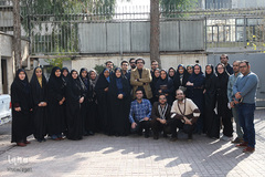 خبرنگاران مشغول کارند