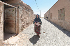 اطعام غدیری خیریه متوسلین به امام رضا(ع) بین ۴ هزار نیازمند تهرانی