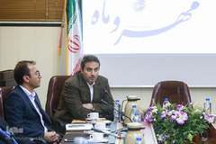 مراسم رونمایی از کتاب «مهر و ماه»