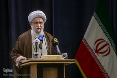 تودیع حجت‌الاسلام محمدحسن اختری، دبیر کل سابق و معارفه رضا رمضانی، دبیرکل جدید مجمع جهانی اهل بیت