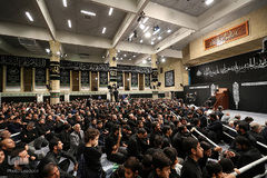 اولین شب مراسم عزاداری حضرت اباعبدالله الحسین(ع) در حسینیه امام خمینی(ره)