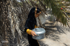 توزیع نذورات حسینی در میان گپرنشینان و اهالی فقیر روستاهای منطقه محروم جازموریان