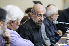 محسن چینی‌فروشان، مدیرعامل دفتر نشر فرهنگ اسلامی در مراسم رونمایی از کتاب «خون خدا»