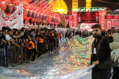 مفروش شدن بین الحرمین به فرش قرمز