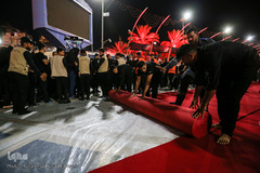 مفروش شدن بین الحرمین به فرش قرمز