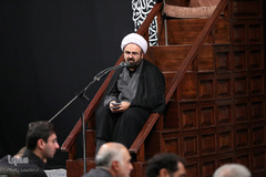 مراسم عزاداری شب تاسوعای حسینی در حسینه امام‌خمینی(ره)