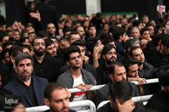 مراسم عزاداری شب تاسوعای حسینی در حسینه امام‌خمینی(ره)