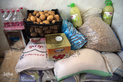 توزیع نذورات خیرین هم‌نمک در روستاها و مناطق فقیرنشین حاشیه شهر زهکلوت جازموریان