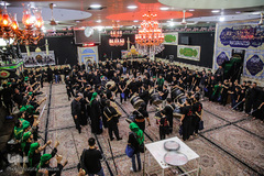 آیین مشعل گردانی در دولت آباد