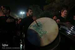 ⁨آیین مشعل گردانی نجفی‌های مقیم قم⁩