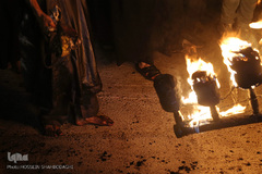 ⁨آیین مشعل گردانی نجفی‌های مقیم قم⁩