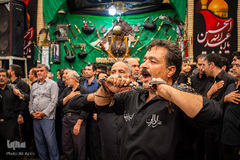 تاسوعا در امامزاده هارونیه شهر اصفهان⁩