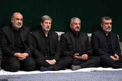 مراسم عزاداری شب عاشورای حسینی در حسینیه امام‌خمینی(ره)