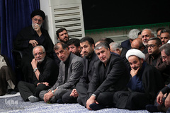 مراسم عزاداری شب عاشورای حسینی در حسینیه امام‌خمینی(ره)