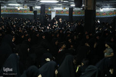 مراسم عزاداری شب عاشورای حسینی در حسینیه امام‌خمینی(ره)