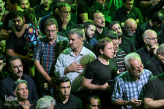 آیین سنتی نخل گردانی و عزاداری ظهر عاشورا در تکیه بزرگ تجریش